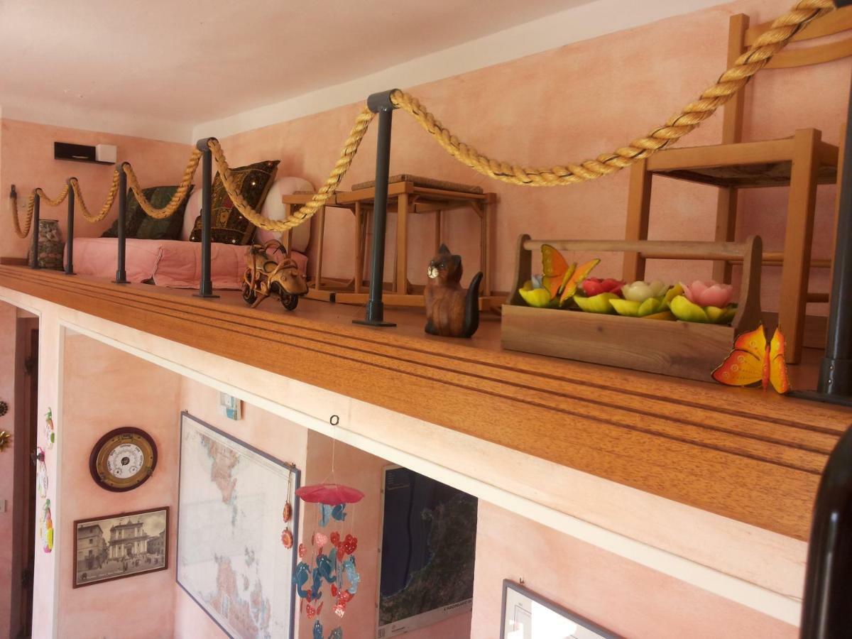 Casa Vacanze Della Maddalena Villa Ла Мадалена Екстериор снимка