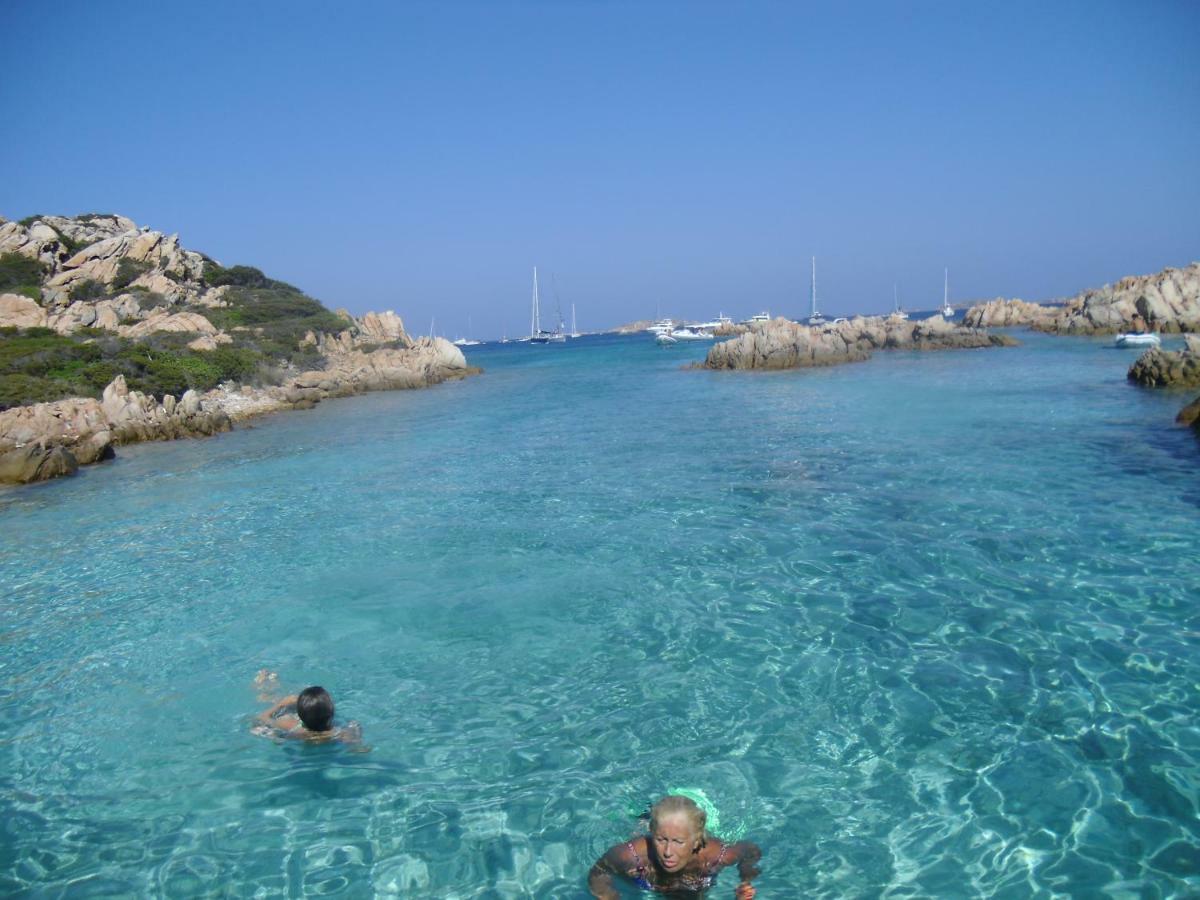 Casa Vacanze Della Maddalena Villa Ла Мадалена Екстериор снимка
