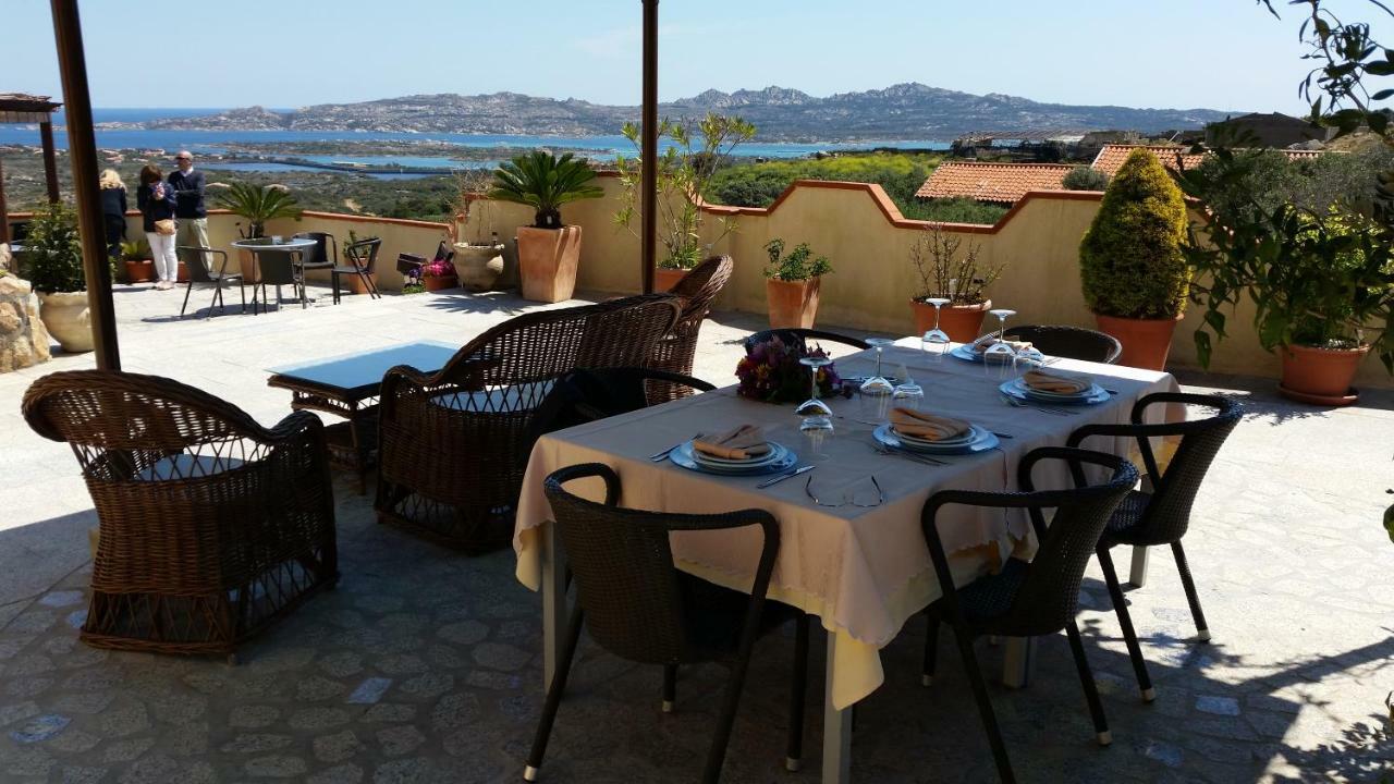 Casa Vacanze Della Maddalena Villa Ла Мадалена Екстериор снимка